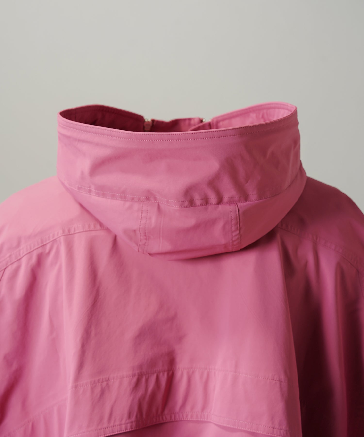 【26AW PRE-ORDER】Three-Layer Asymmetrical Front Zip Prime-Over Mountain Parka
