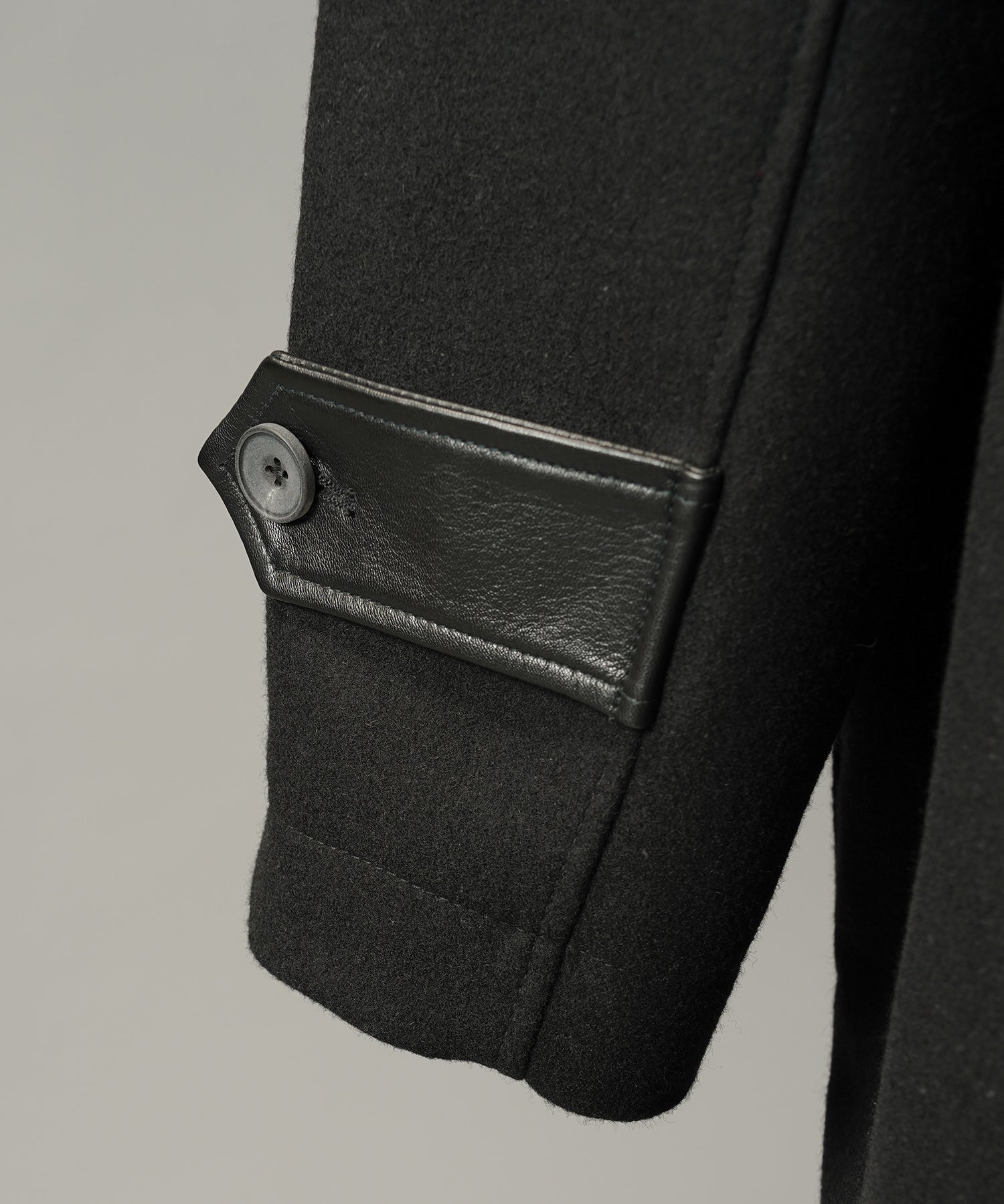 【26AW PRE-ORDER】シープレザーメルトンコンビプライムオーバーハーフコート