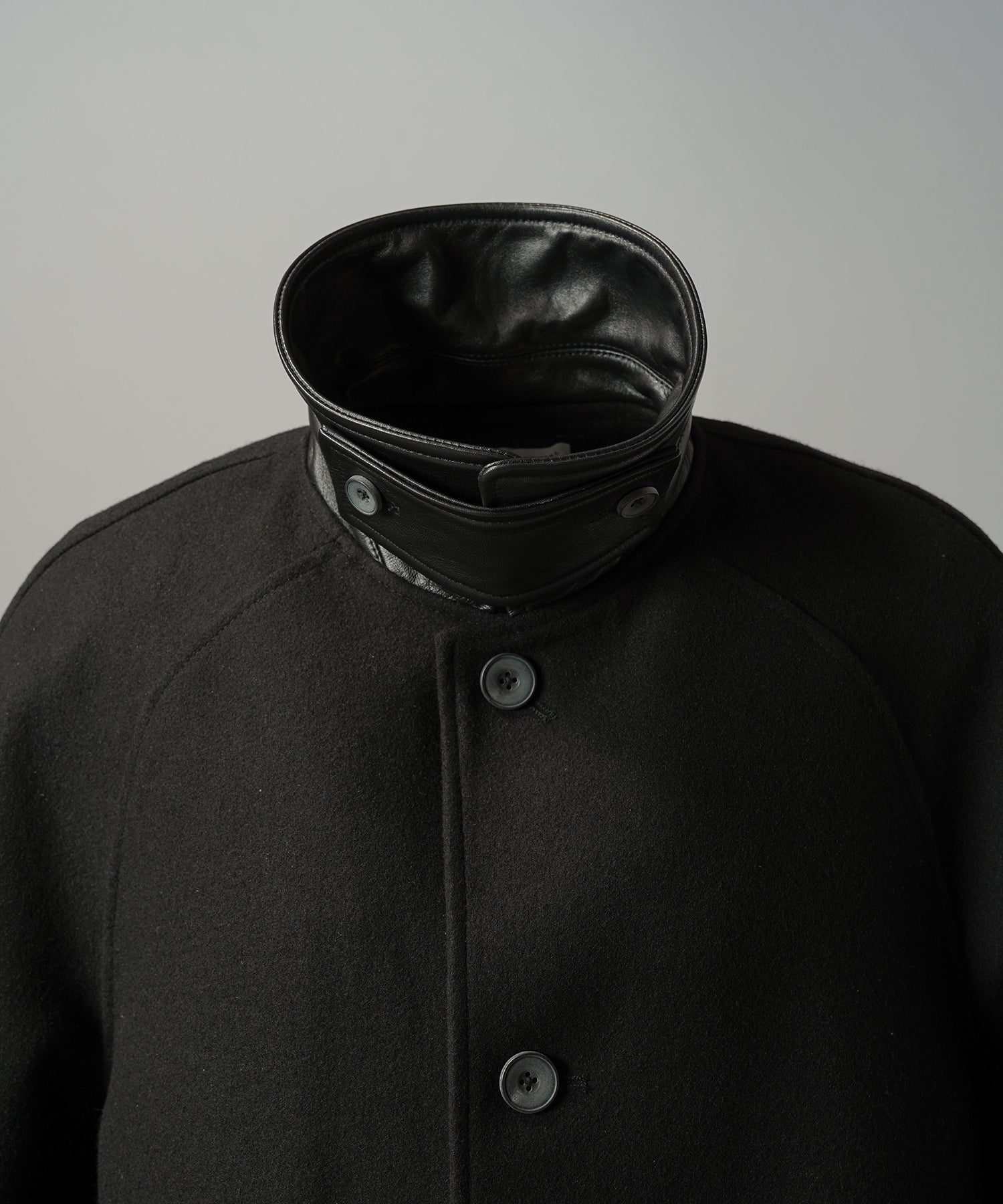 【26AW PRE-ORDER】シープレザーメルトンコンビプライムオーバーハーフコート