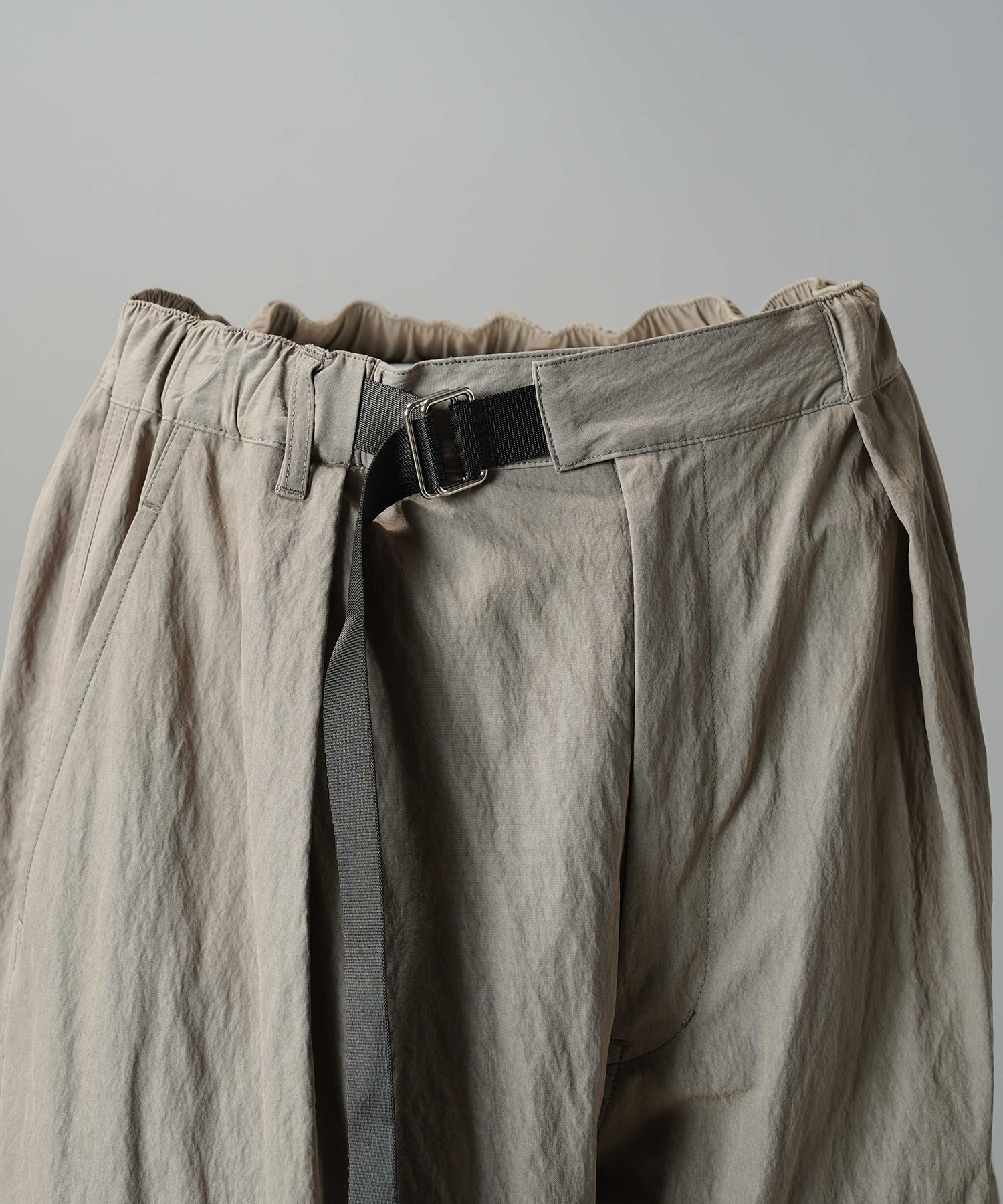 [26AW PRE-ORDER] Banana Curve Silhouette Prime-Wide Cargo Trousers