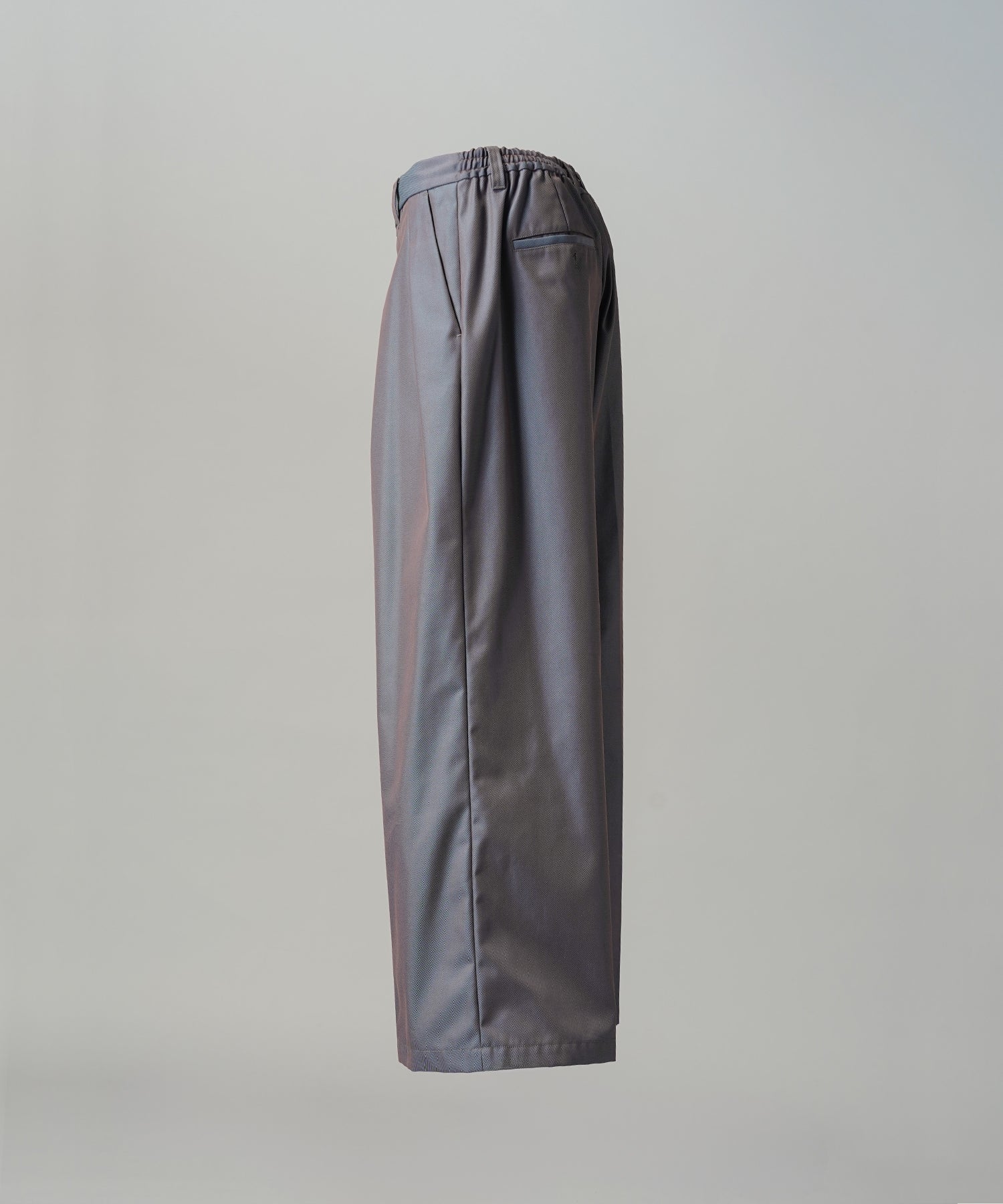 【26AW PRE-ORDER】120/2/2 Suvin Cotton Gabardine Prime-Wide Two-Tuck Pants