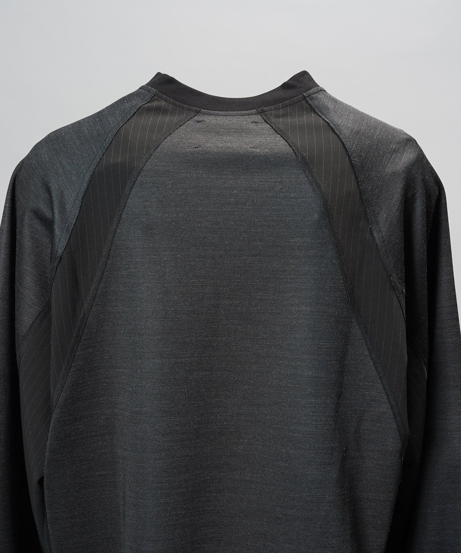 【26aw PRE-ORDER】纯棉巴尔法蕾丝超领亨利领长袖针织T恤