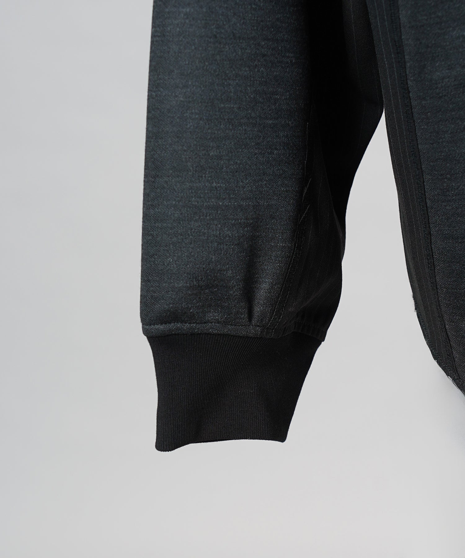 【26aw PRE-ORDER】纯棉巴尔法蕾丝超领亨利领长袖针织T恤