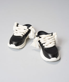[SPECIAL SHOES FACTORY COLLABORATION] Plain Toe With Open Lacing Flat Slip-ons