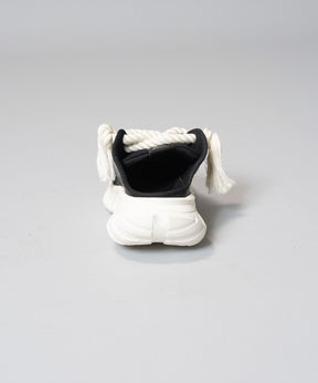 [SPECIAL SHOES FACTORY COLLABORATION] Plain Toe With Open Lacing Flat Slip-ons