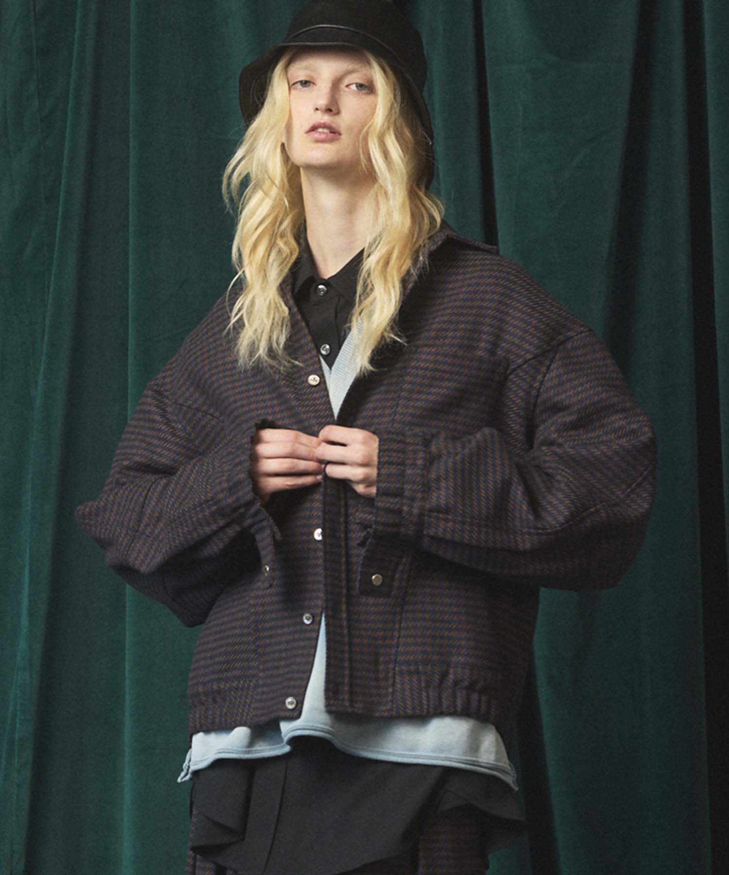 ペデスツリヤン(復刻版) ODELIC オーデリック 小型シーリングライト OL291336R | 商品