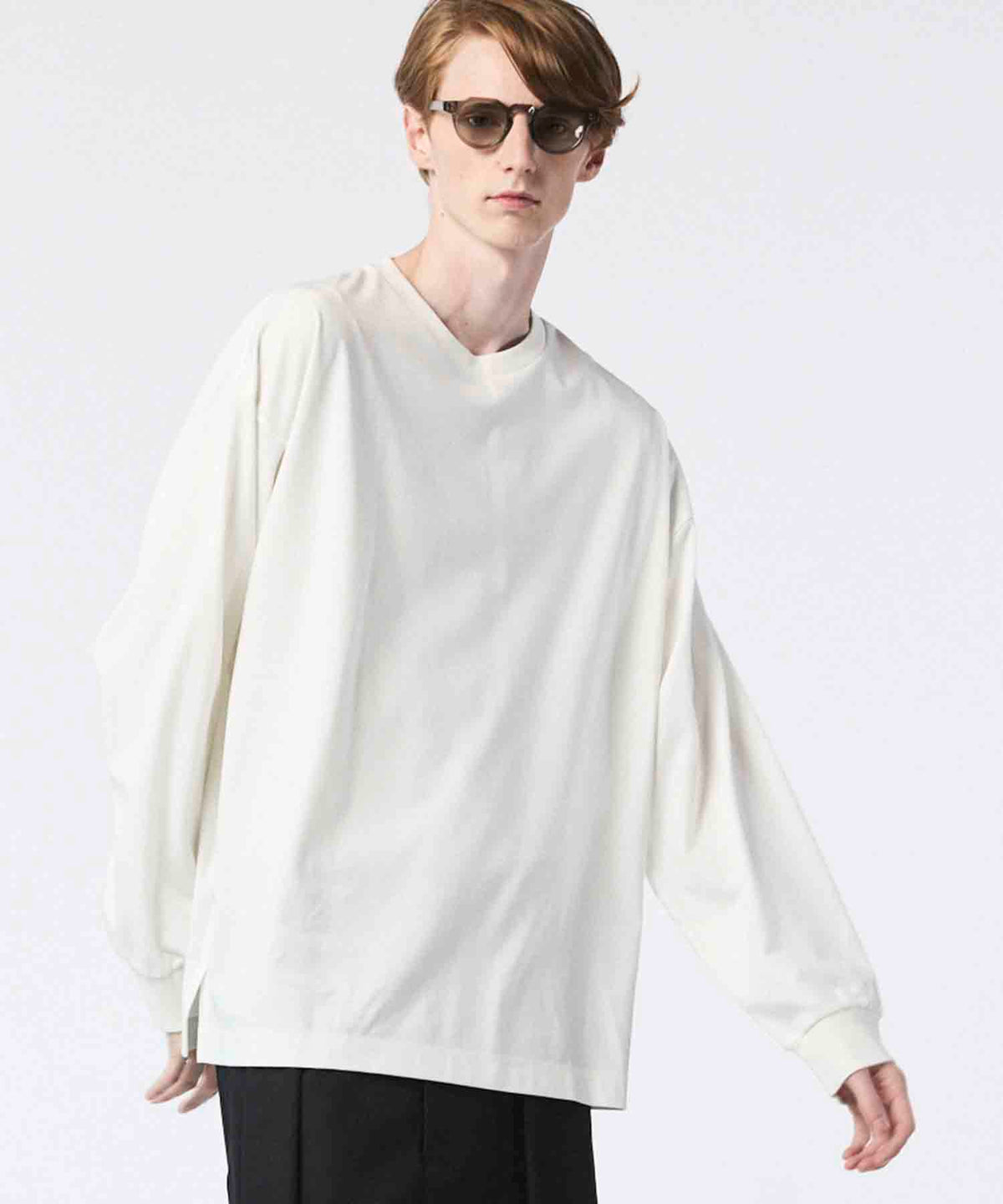 Prime-Over Smashing Light Punch Crew Neck Long Sleeve T-Shirt