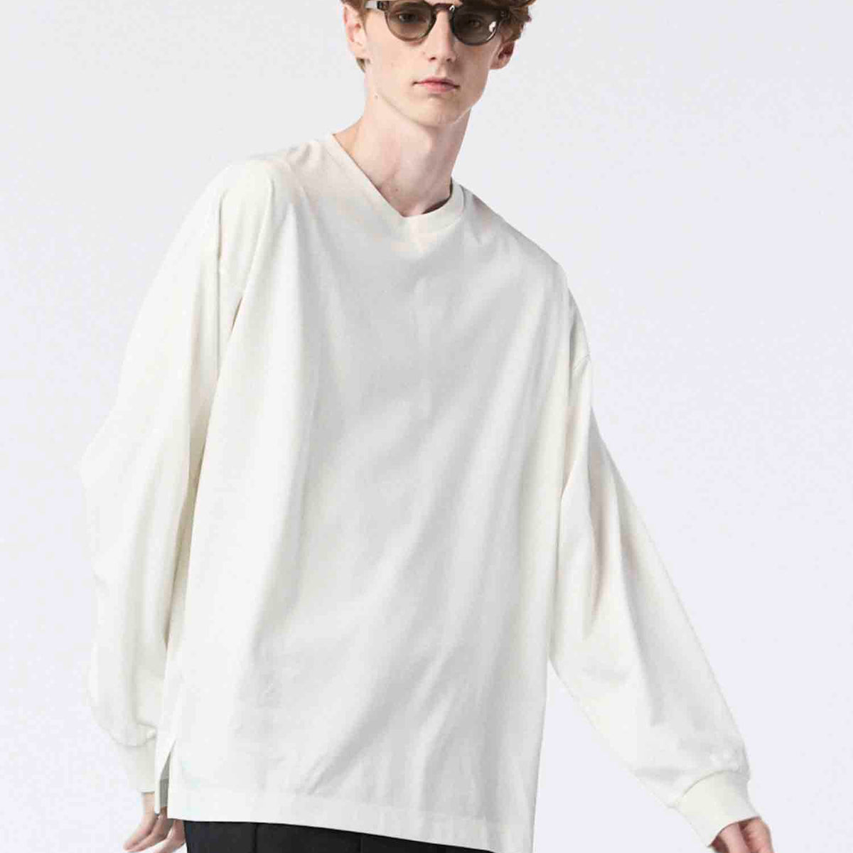 極美品✨24SS meer. AMERICAN SLEEVE FLARE TOP Prime-Over Smashing Light Punch Crew Neck Long Sleeve T-Shirt