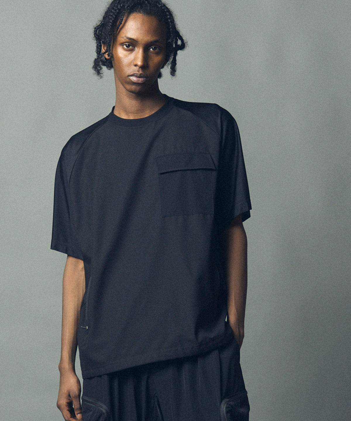 【SPORTS TECH HIGH SPEC LINE】Oversized Different Material Combination Side Zip Crew Neck T-shirt