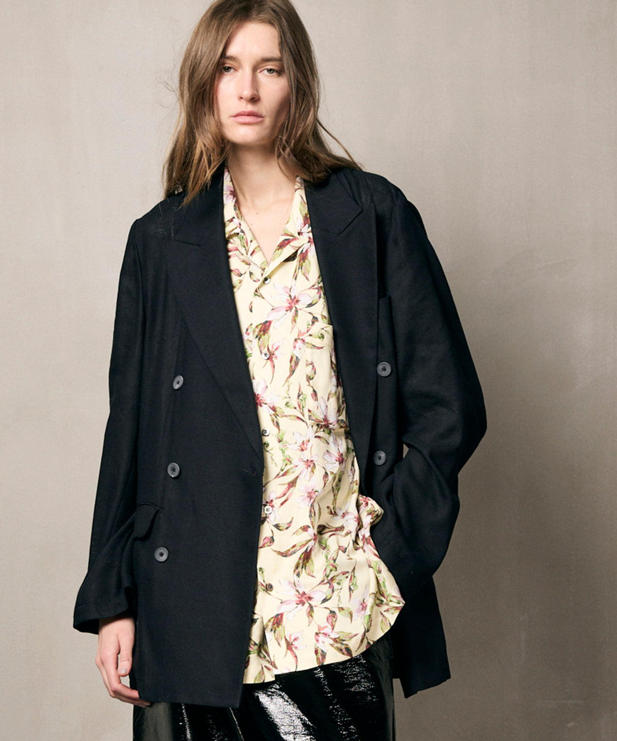 【LIMITED EDITION】Dress-Over Peaked Lapel Double Tailored Jacket