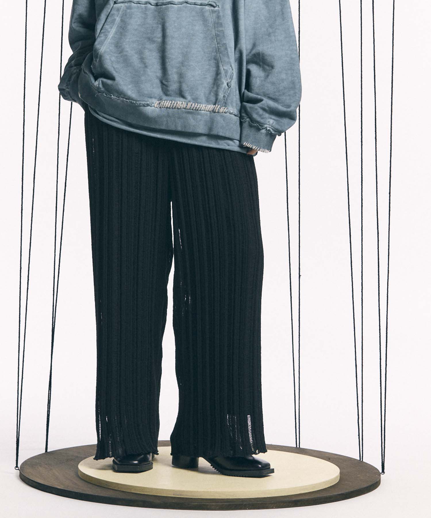 [24AW Pre-Order] CHAMBRAY WOOL PRIME-WIDE THREE-DIMENSIONAL CUTTING PANTS