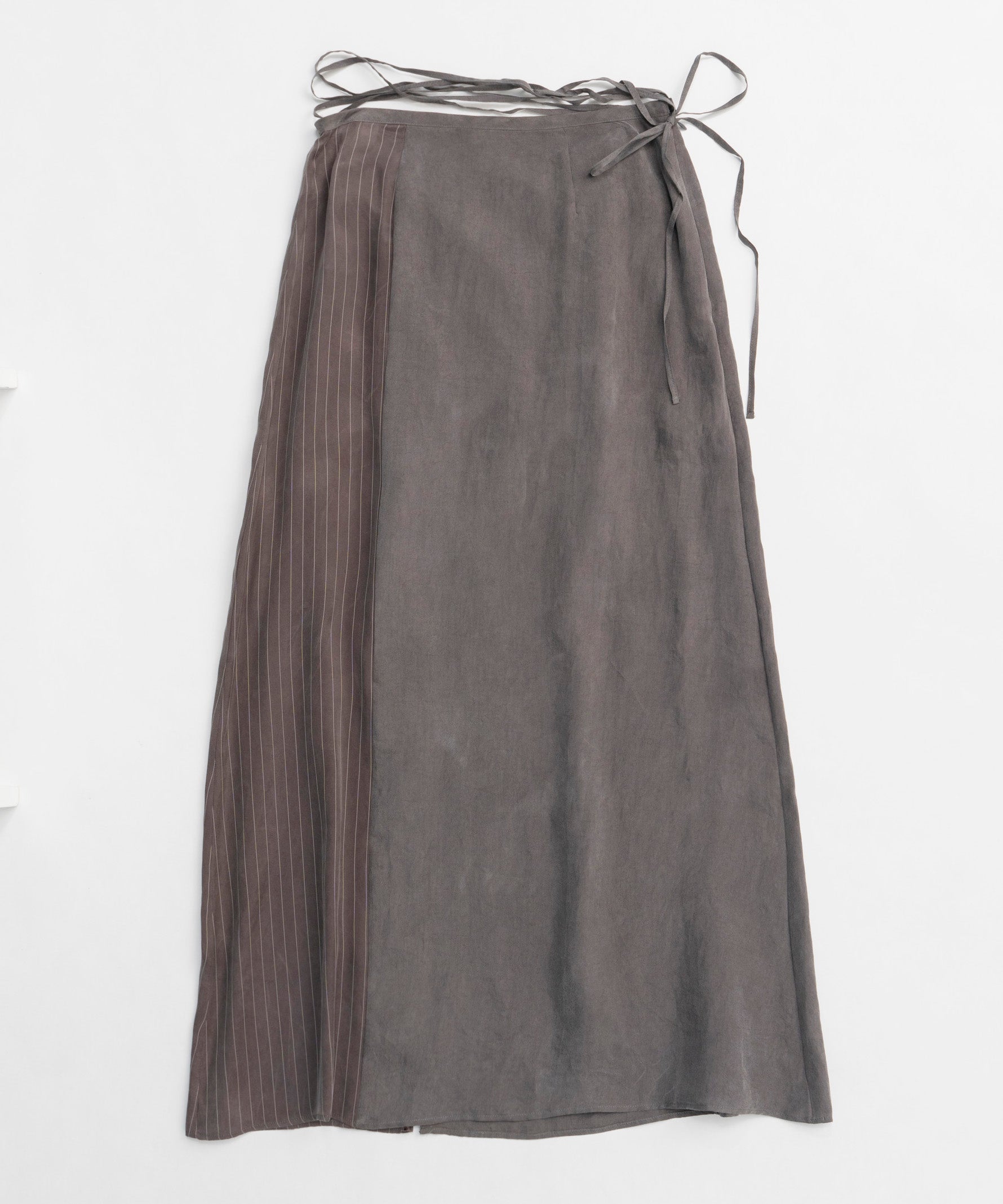 【25SPRING PRE-ORDER】Satin Docking Maxi Skirt