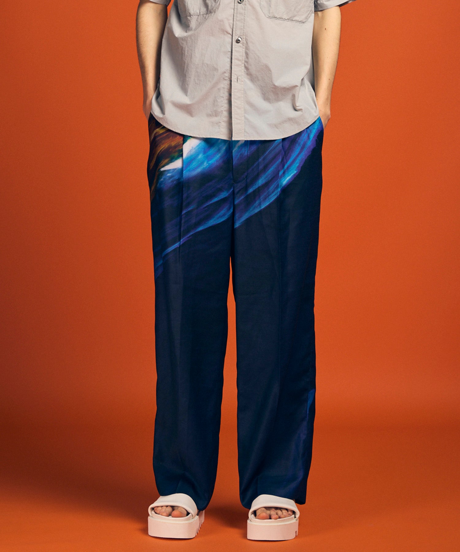 【COLLABORATION ITEM】ideas and PAINTING Abstract One-Tuck Wide Pants