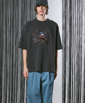 「FLOWER BIRD」Embroidery Chemical Over-Dye Prime-Over Crew Neck T-Shirt