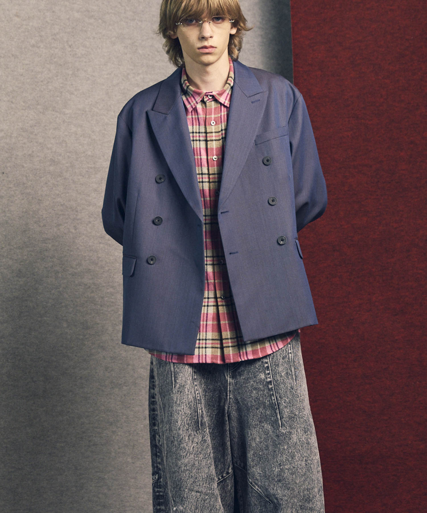 4种颜色Chambray可洗的羊毛峰峰翻领双胸夹克