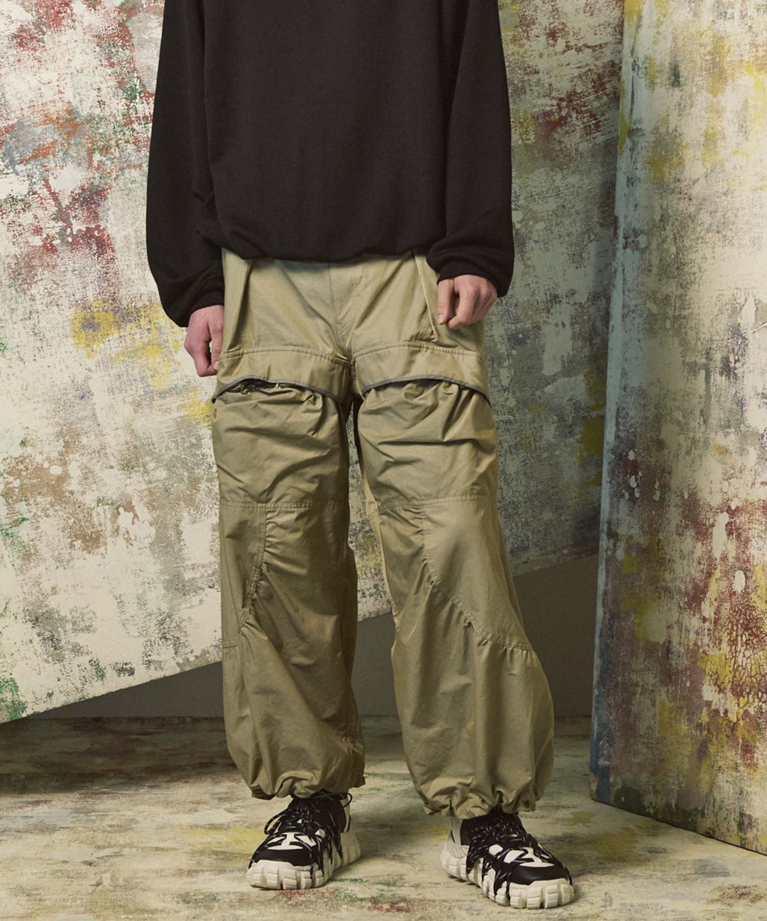 Gather Curved Switching Wide Pants