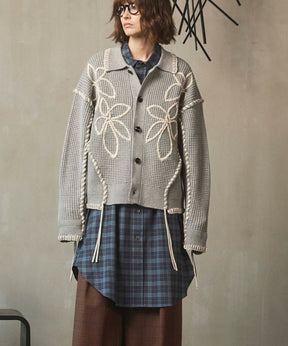 等级短长度超过V领针织套头衫