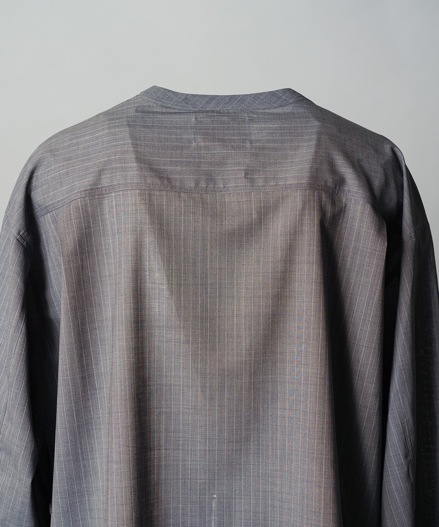 【26SS PRE-ORDER】T/W Sheer Stripe Prime-Over Side Slit Pullover Shirt