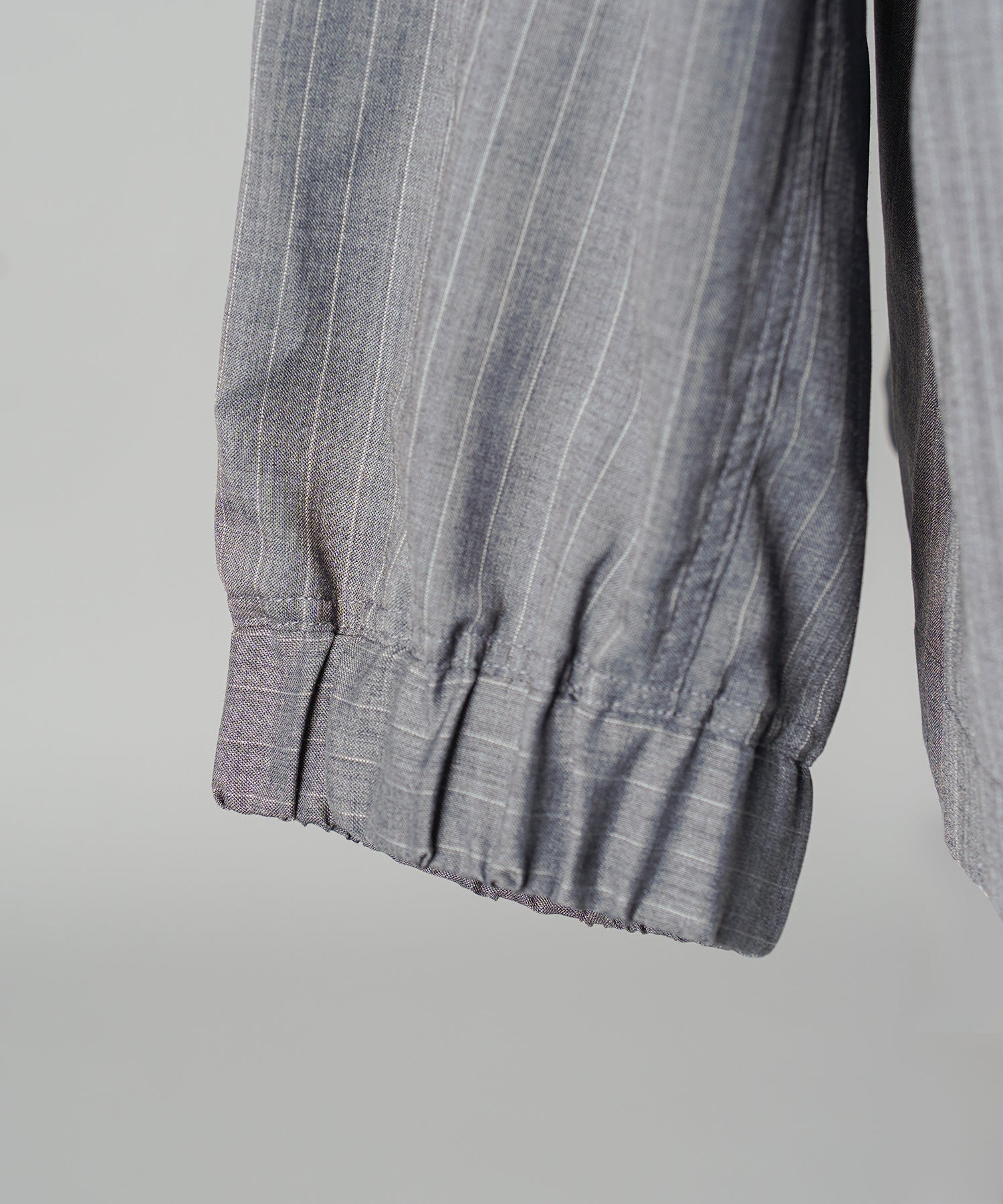 【26SS PRE-ORDER】T/W Sheer Stripe Prime-Over Side Slit Pullover Shirt