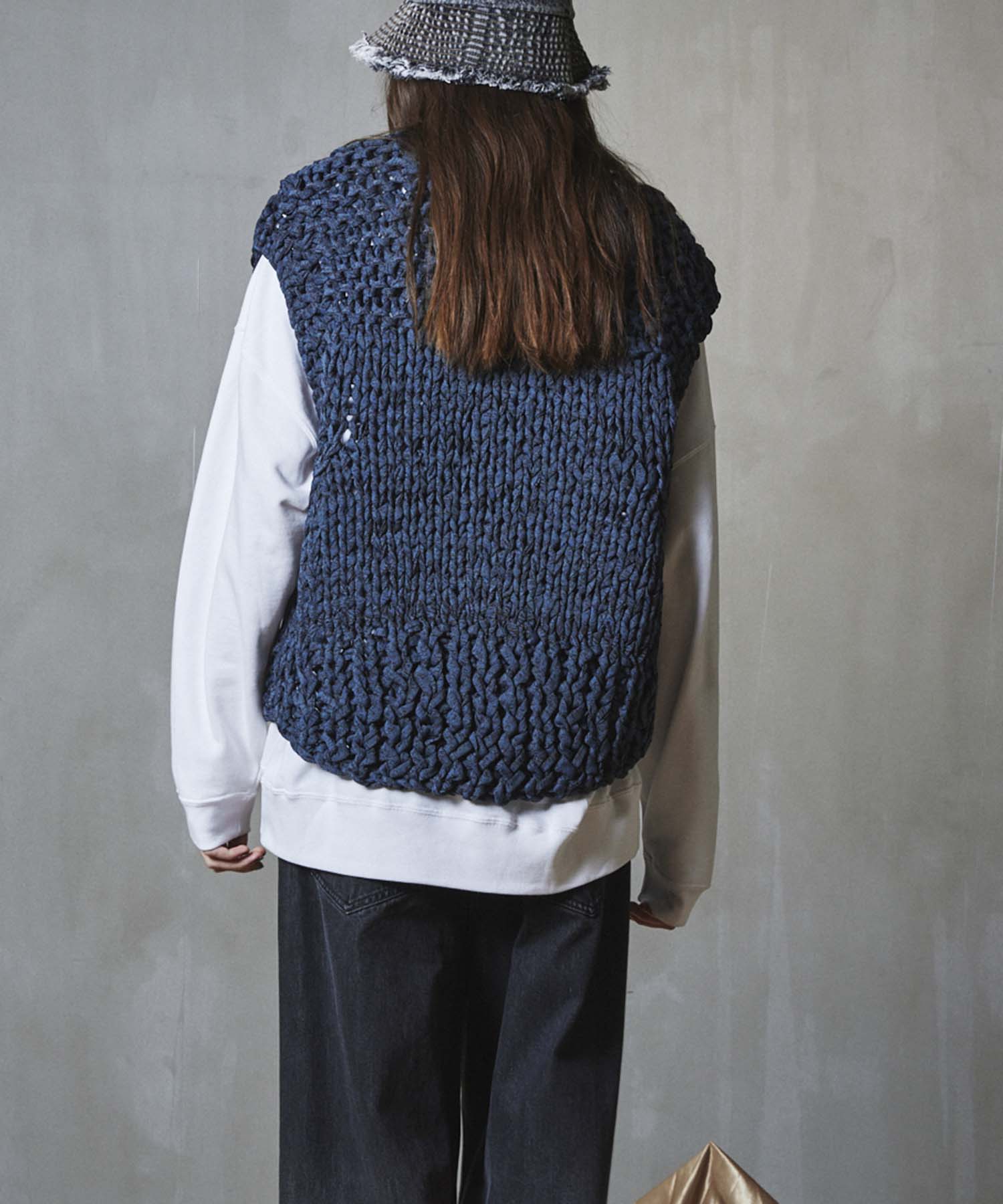 [SALE] Prime-Over hand Knit chain mail vest