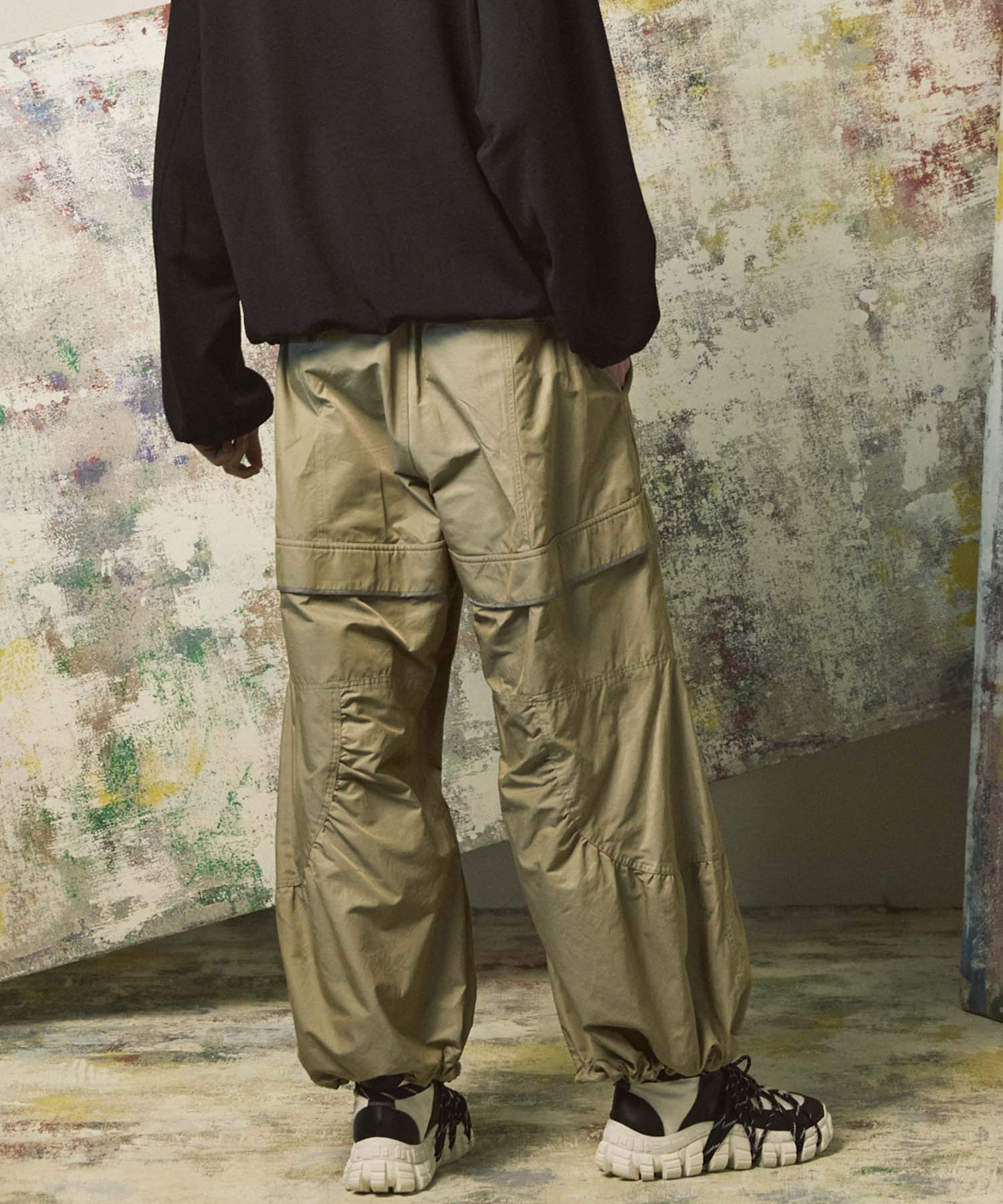 Gather Curved Switching Wide Pants