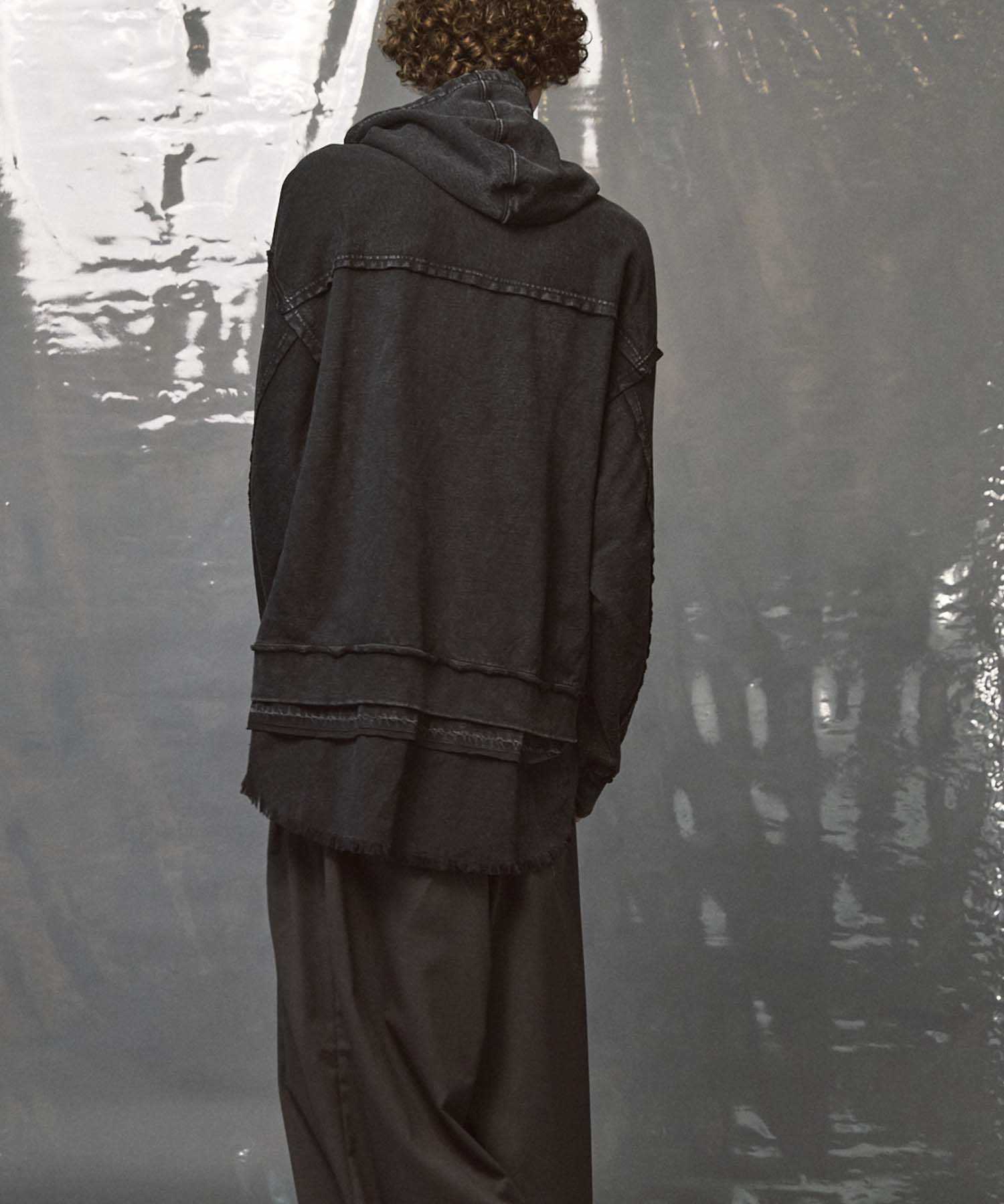 [25AW PRE-ORDER] Nuance Graphics Hand Stitching Long Sleeve TEE