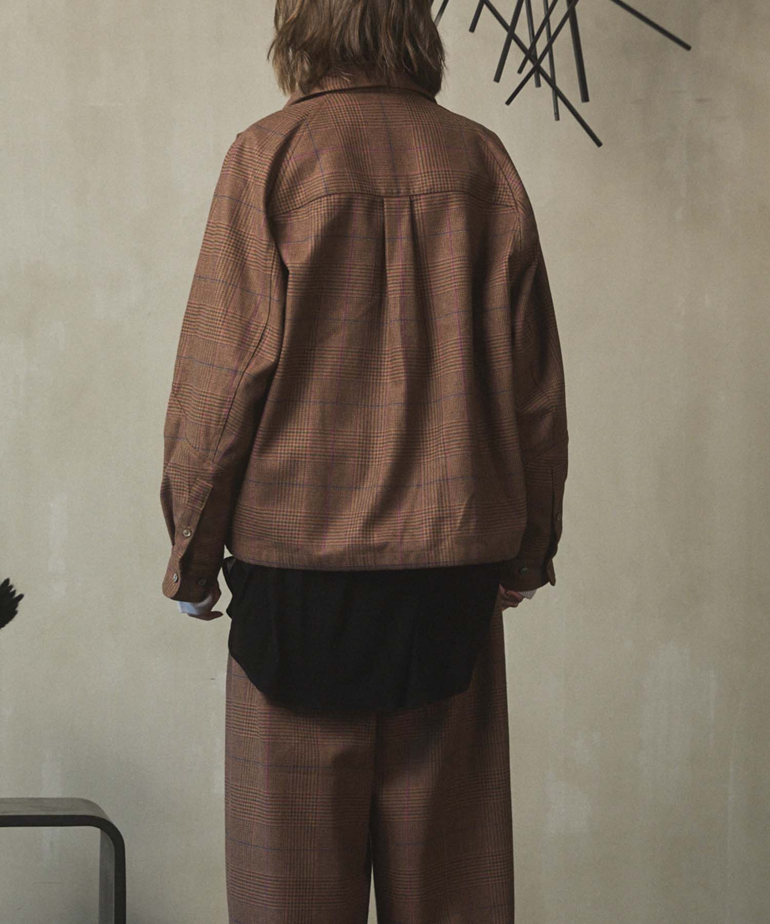 [Sale starts at 12:00 pm on Saturday, September 13th] [Italian Dead Stock Fabric] Prime-Over Curved Pocket Shirts Blouson