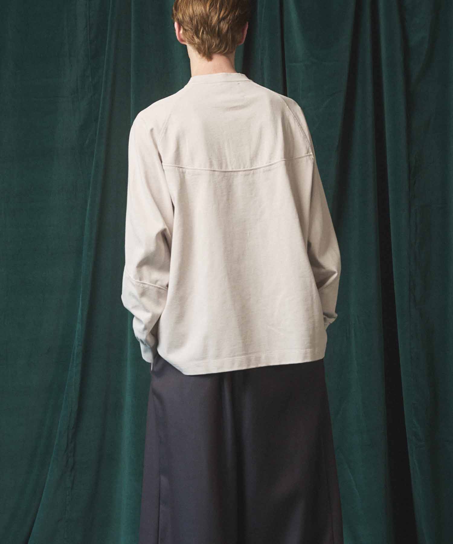 Curve switching Prime-Over Henry Neck Long Sleeve T-Shirt