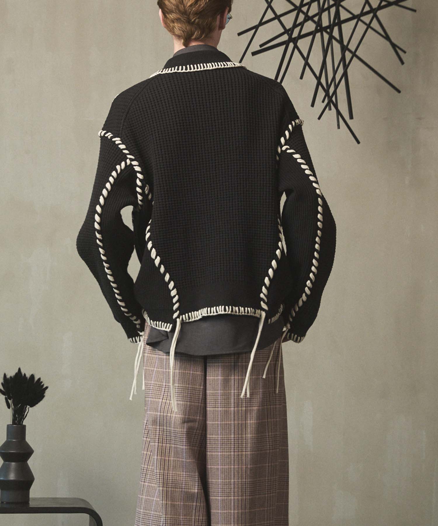 Gradation Short Length Prime-Over V-Neck Knit Pullover