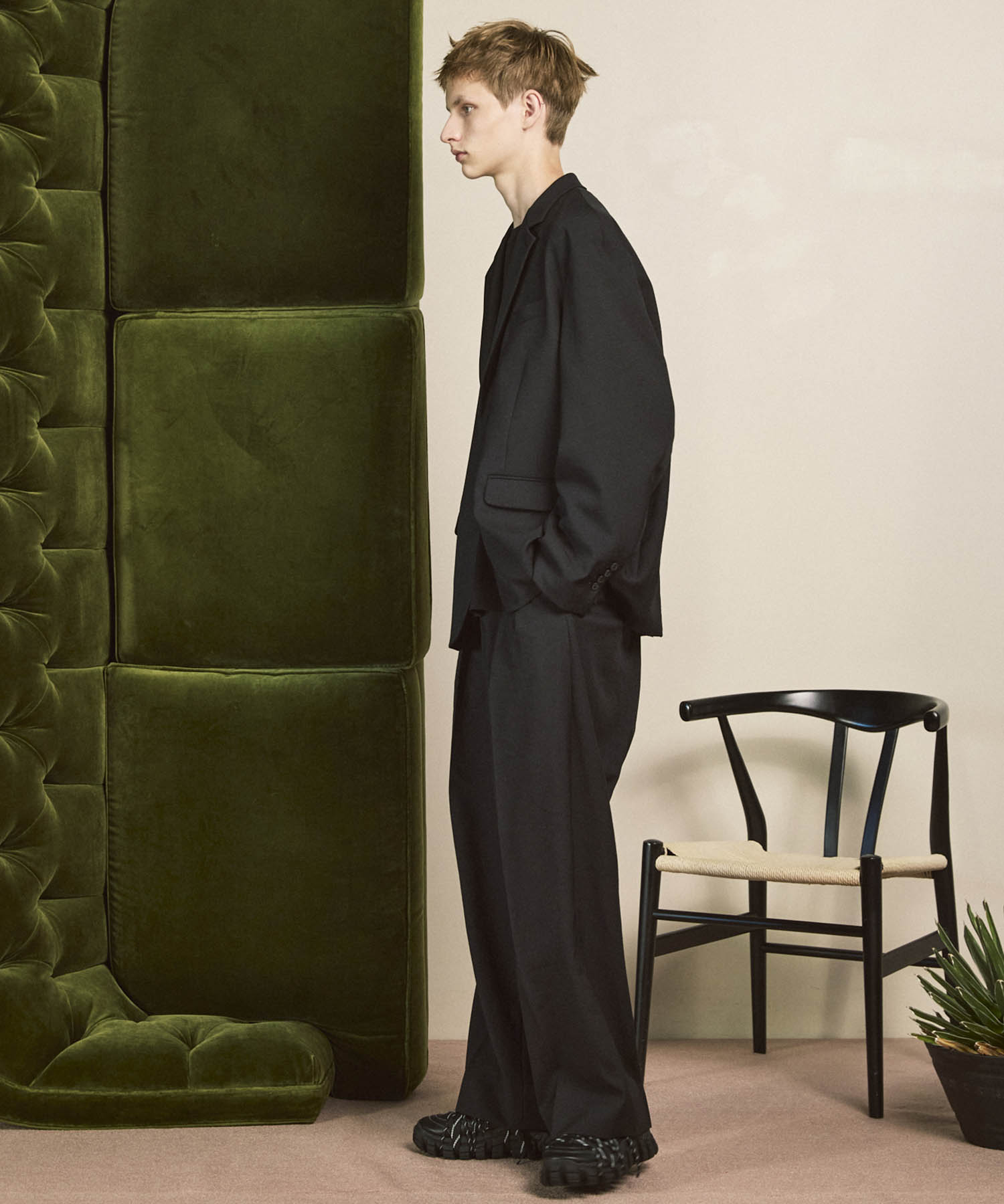 Vintage Like Relax-Over Set Up