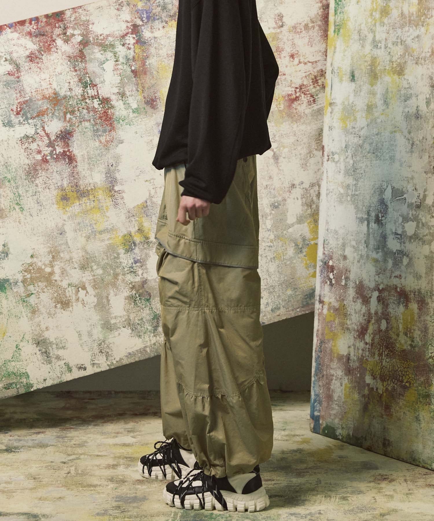 Gather Curved Switching Wide Pants