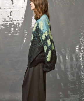 Gradation Short Length Prime-Over V-Neck Knit Pullover