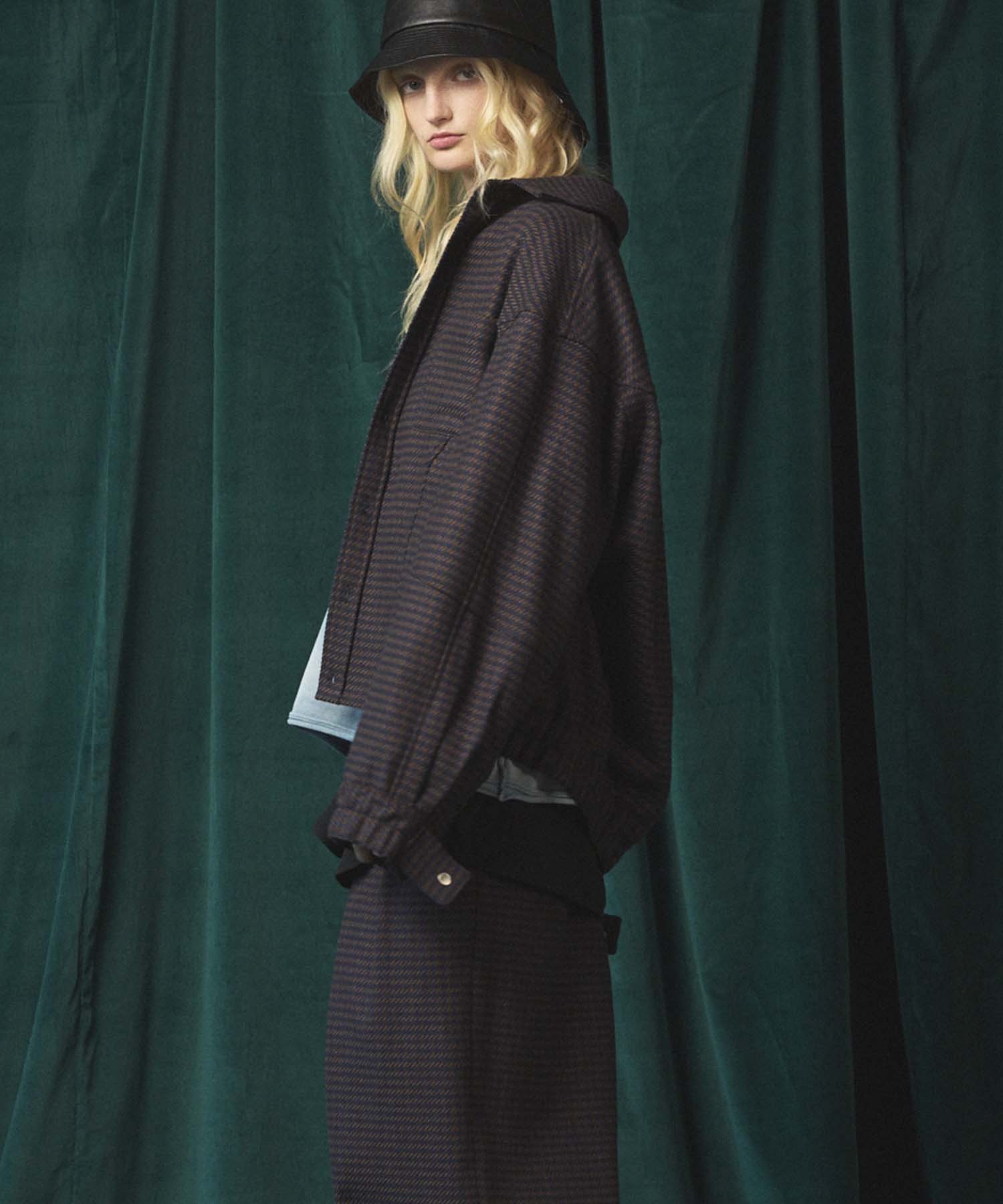 [Sale starts at 12:00 pm on Saturday, September 13th] [Italian Dead Stock Fabric] Prime-Over Curved Shirts Blouson